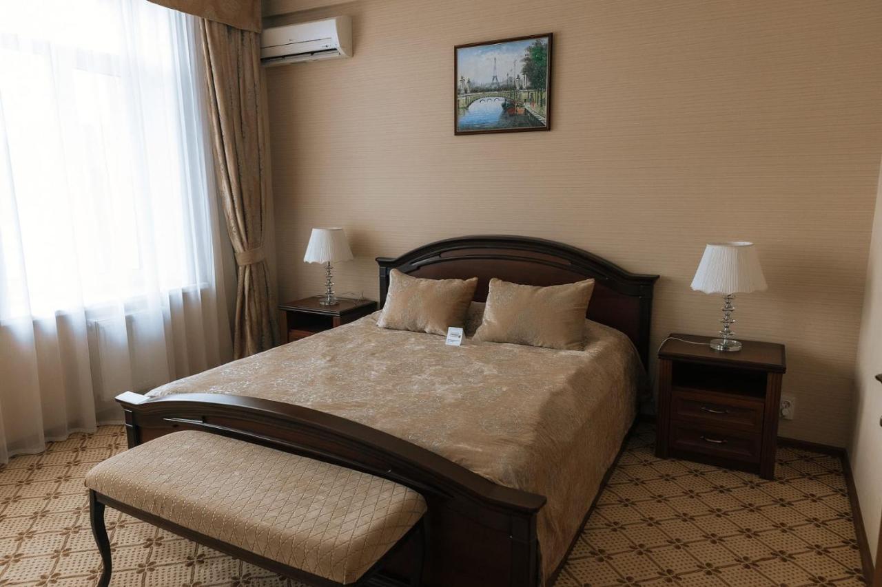 Medeu Hotel Kostanay Exterior photo